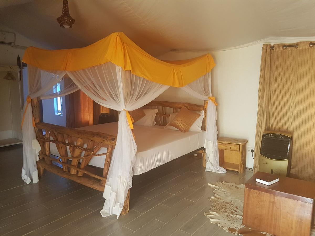 The Cradle Tented Lodge Lodwar ภายนอก รูปภาพ